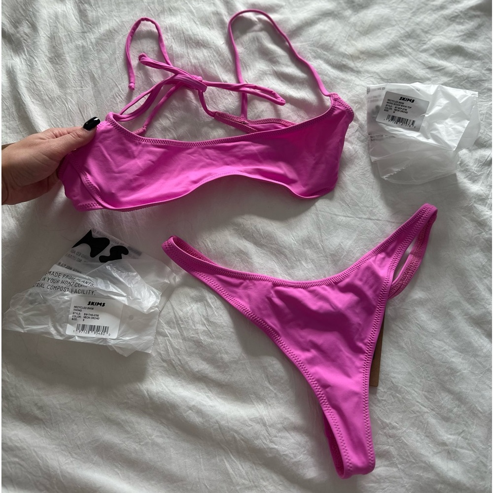 Skims Bikini